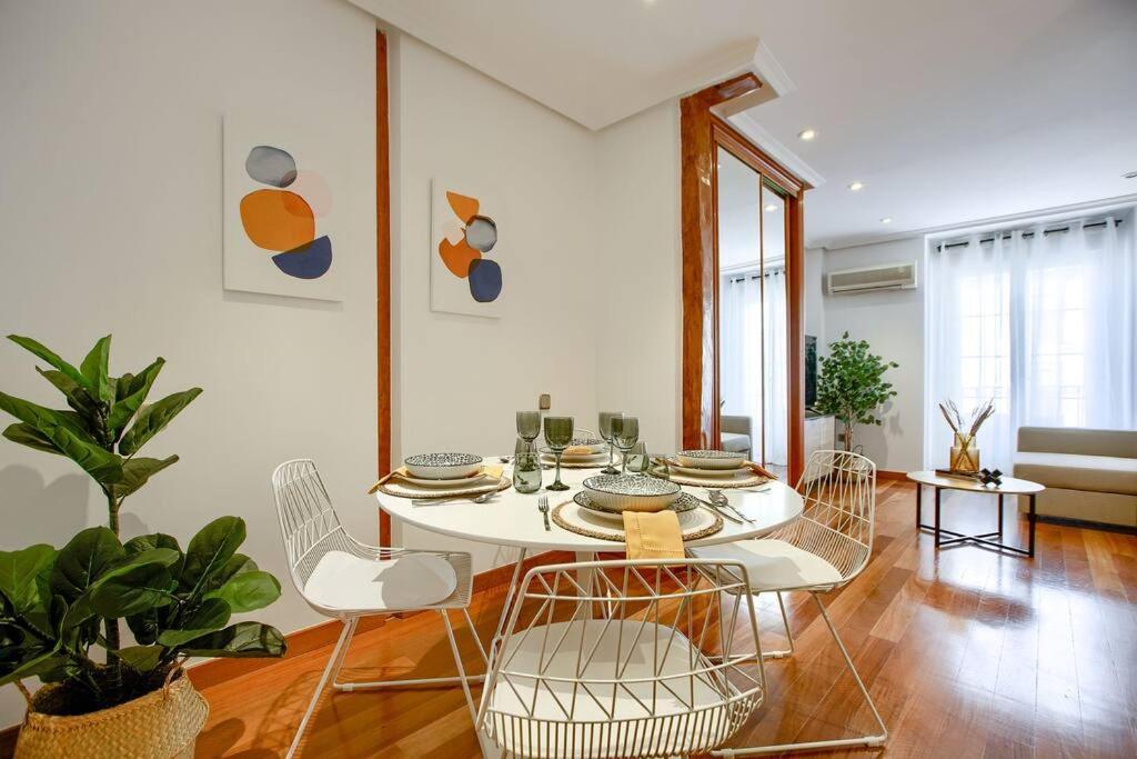 Apartment In The Center Of Madrid-Comenda-1-I Bagian luar foto