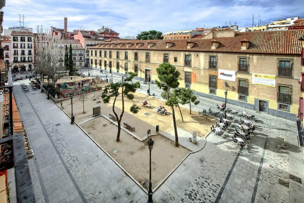 Apartment In The Center Of Madrid-Comenda-1-I Bagian luar foto
